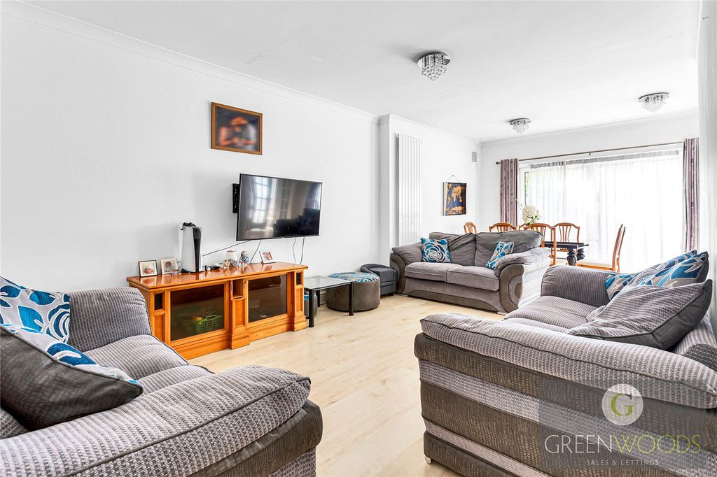 Property photo 3 of 19 Picture No. 07