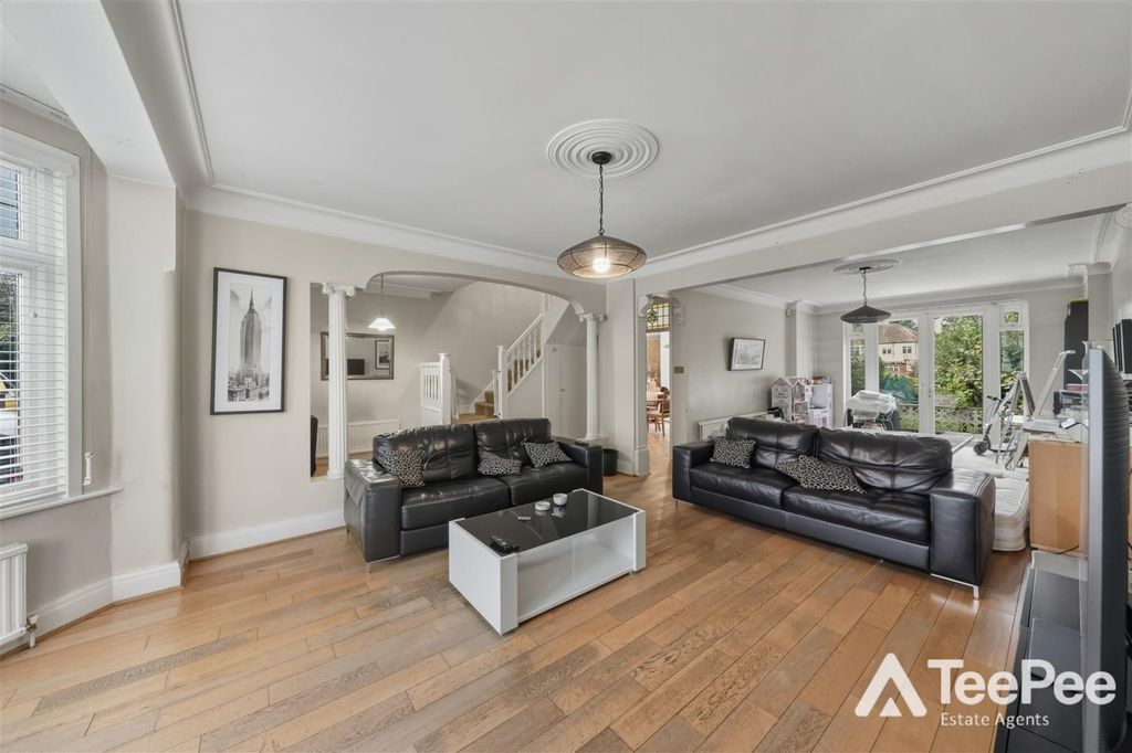 Property photo 3 of 29 A (61).Jpg