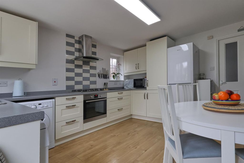 Property photo 2 of 12 Refitted Dining Kitchen To Rear