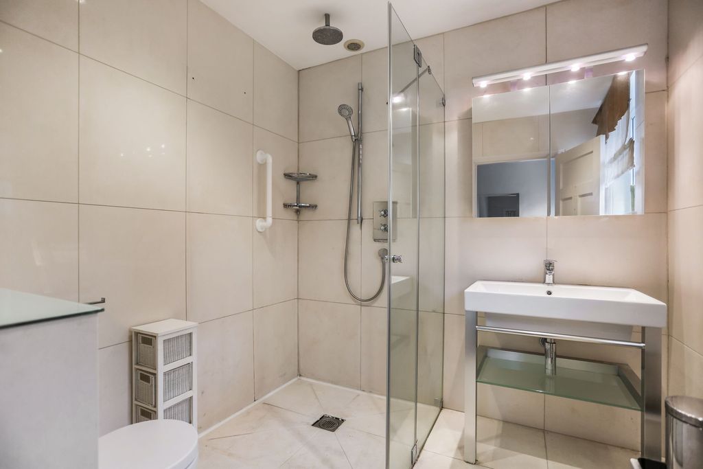 Additional image 12 of 7 bed detached house for saleWithdean Road, Brighton BN1