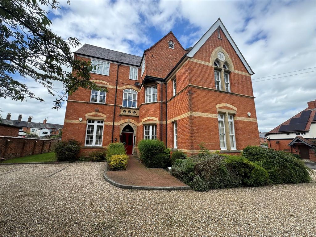 Property photo 1 of 8 Frontage.Jpg