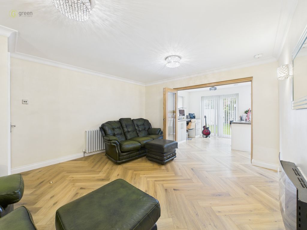 Property photo 2 of 23