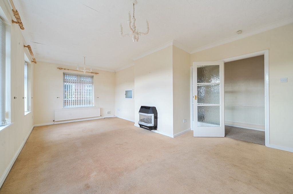 Property photo 2 of 21 1356485-28-68c9Fa60B5B85-Arw-1
