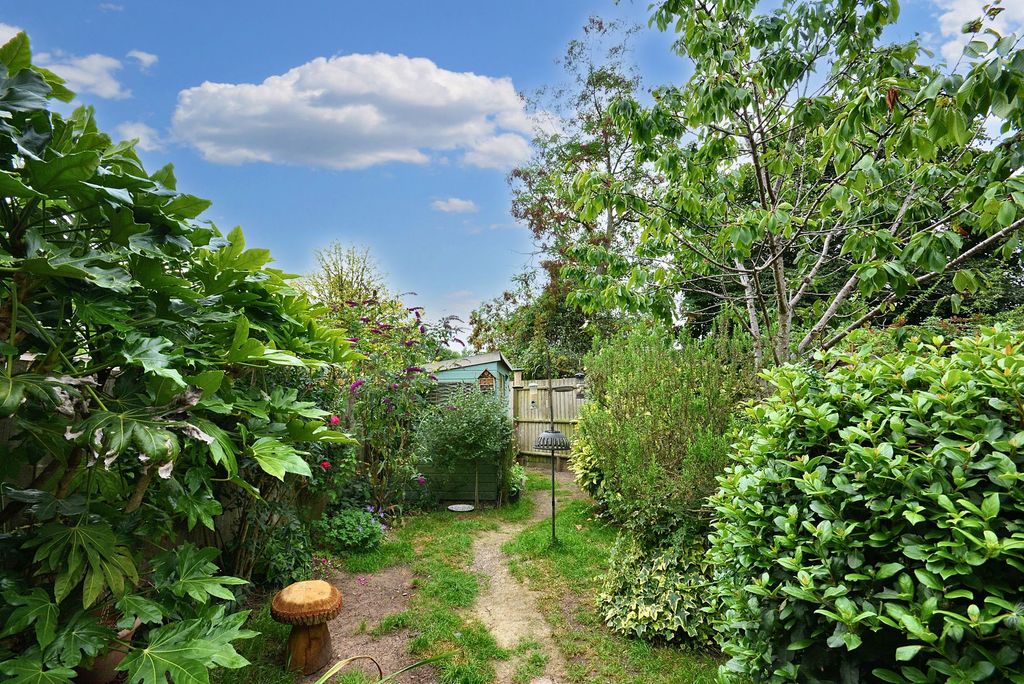 Property photo 2 of 13