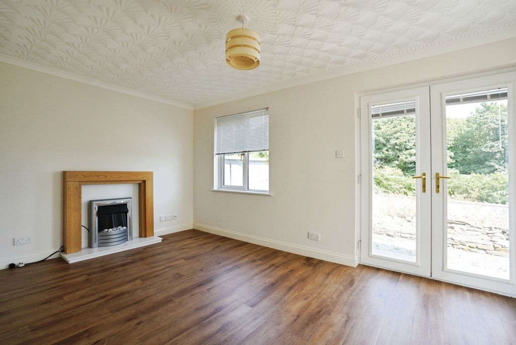 Property photo 2 of 15 Reception Room