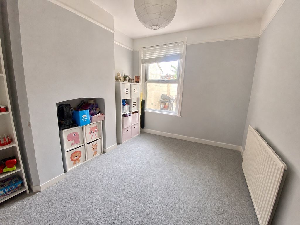 Property photo 3 of 9