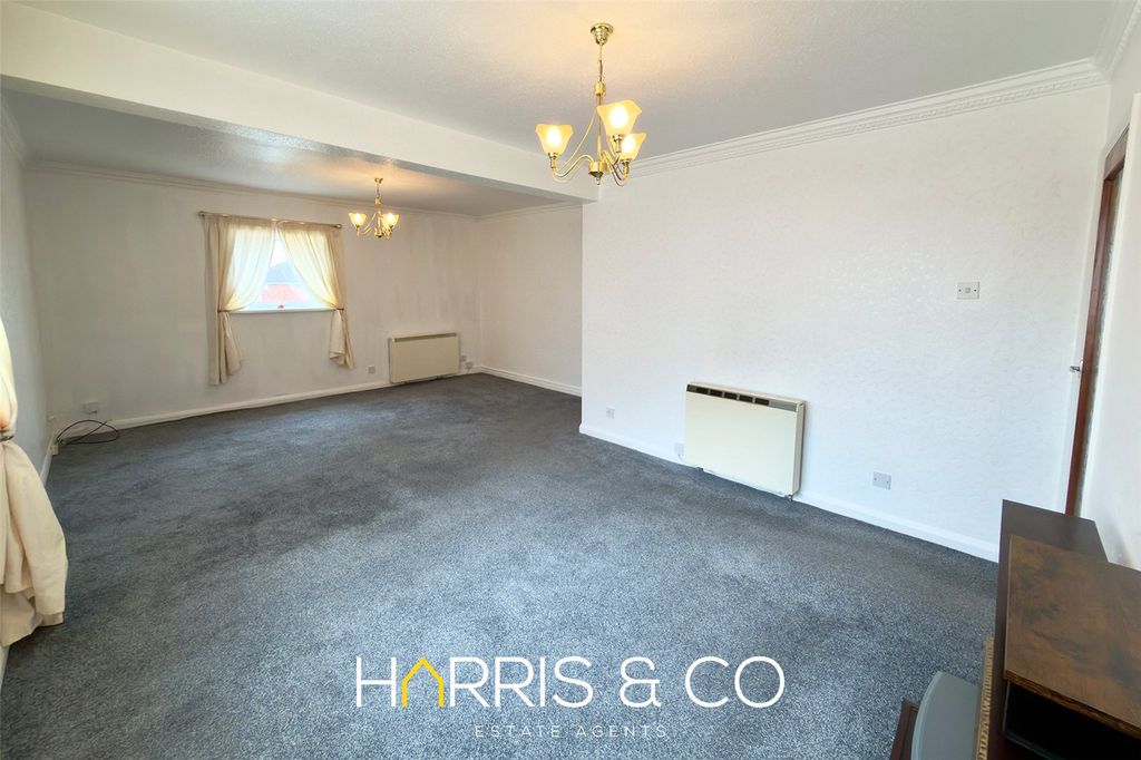 Property photo 1 of 12 Picture No. 06