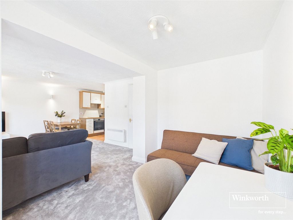 Property photo 3 of 9 Picture No. 05