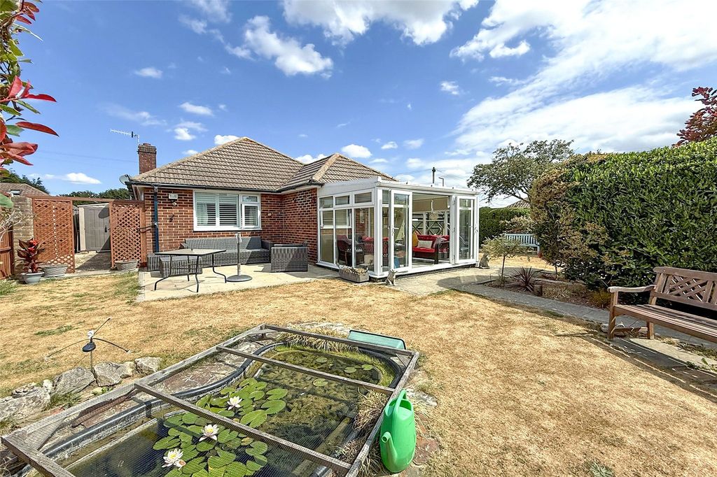 Property photo 2 of 20 Picture No. 10