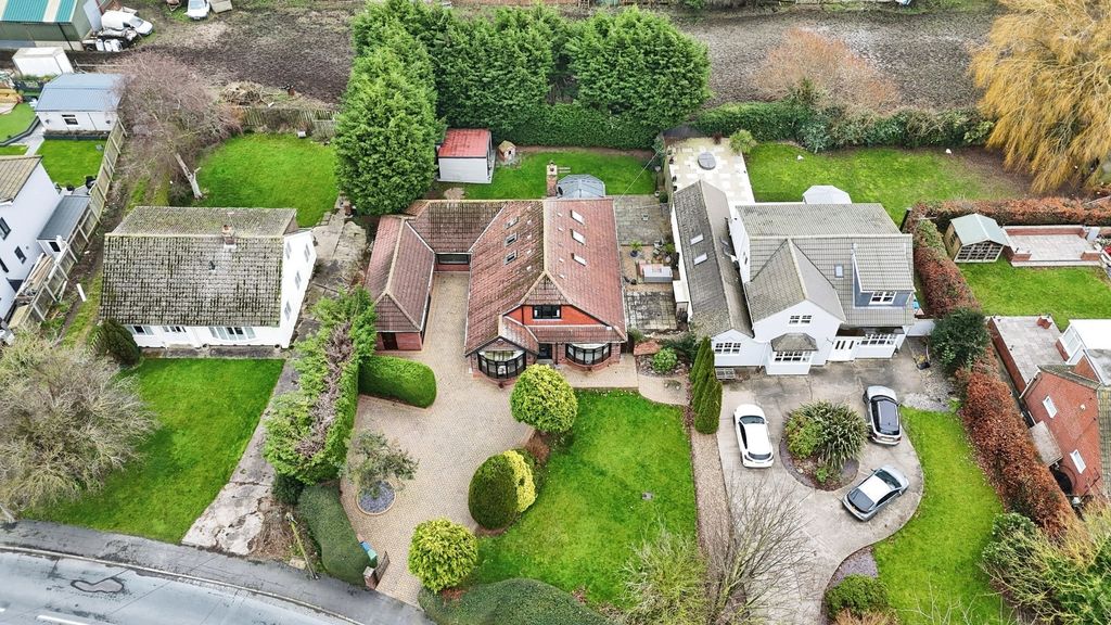 Property photo 1 of 28 5437550