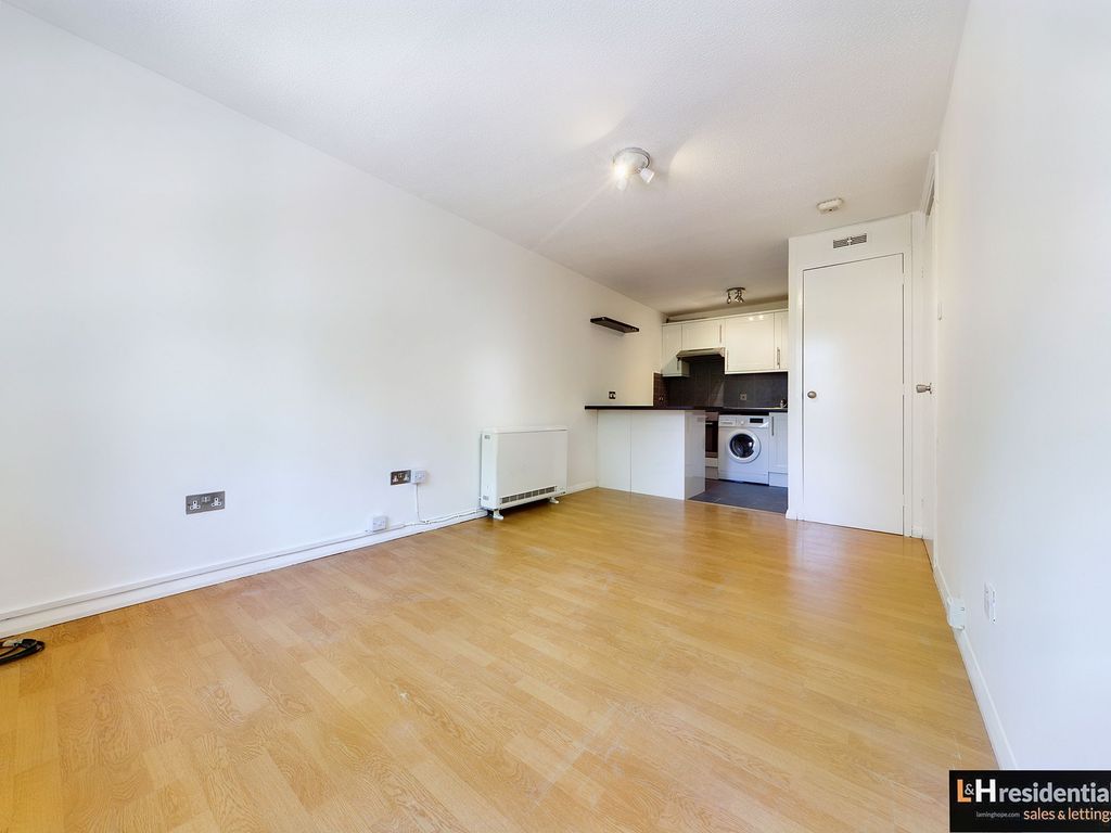 Property photo 3 of 5