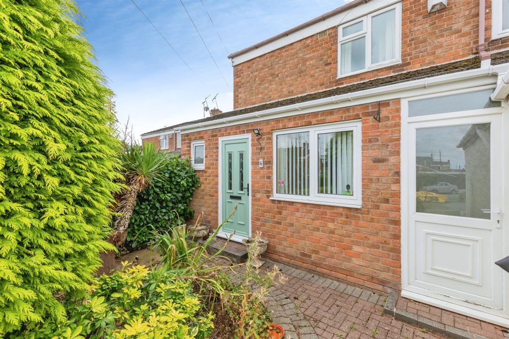 Property photo 2 of 19