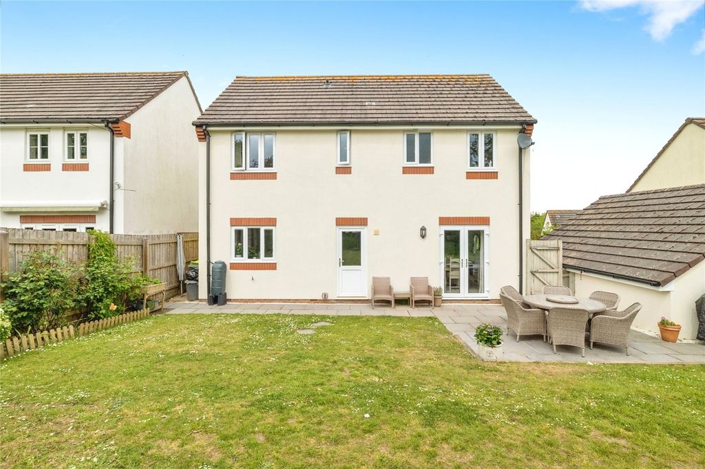 Property photo 2 of 27 Picture No. 04