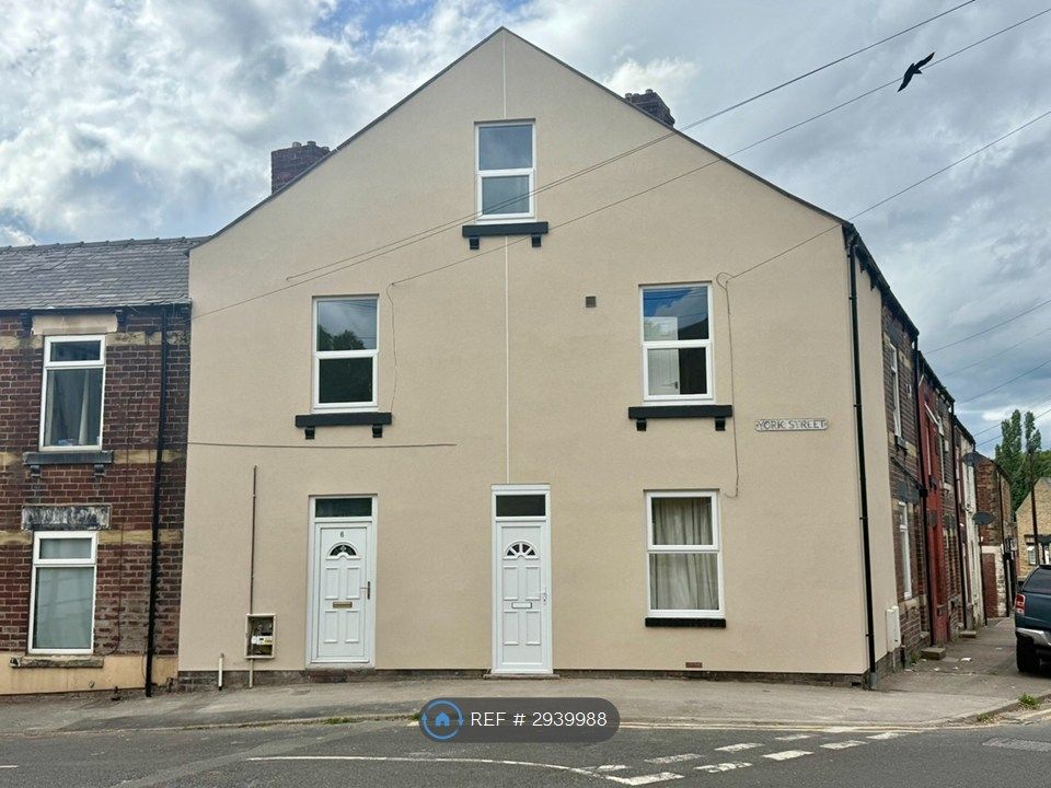 Property photo 1 of 15