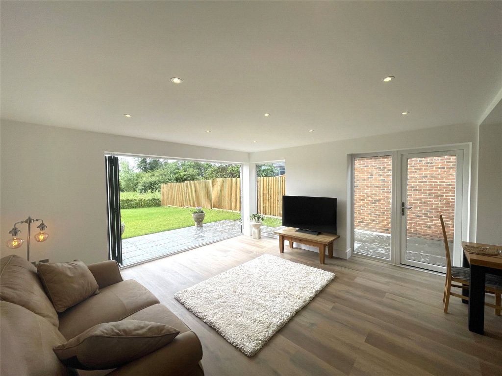 Property photo 1 of 15 Picture No. 21