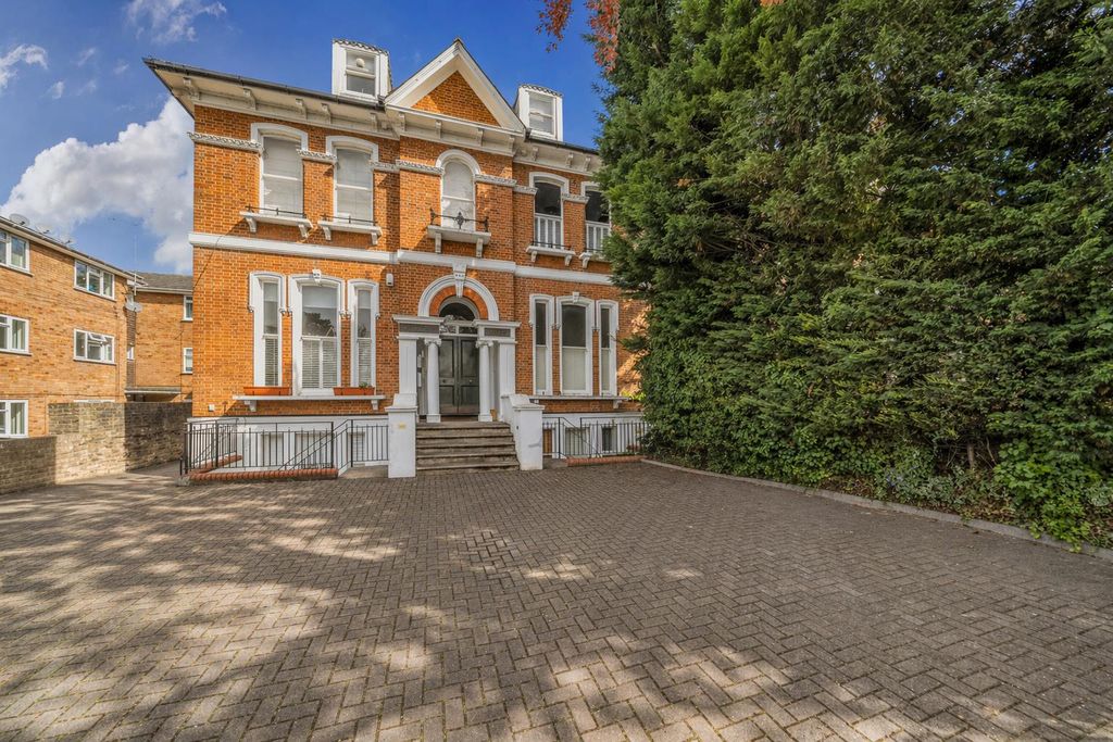 Property photo 2 of 16