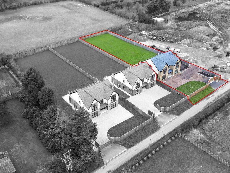 Property photo 1 of 28 Photo 8