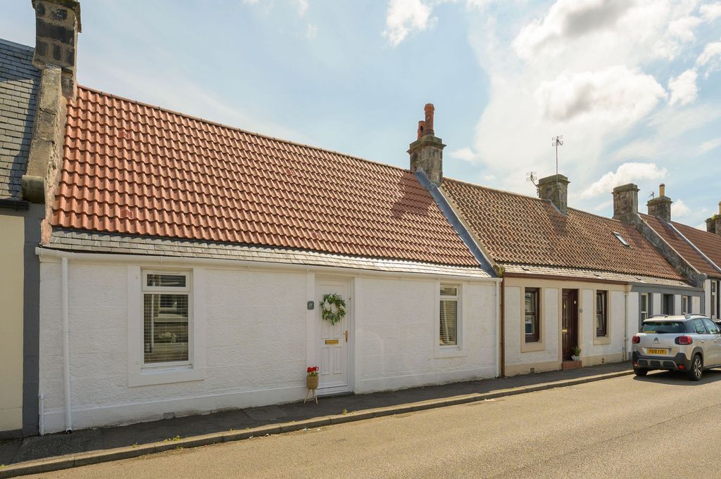 Property photo 1 of 34