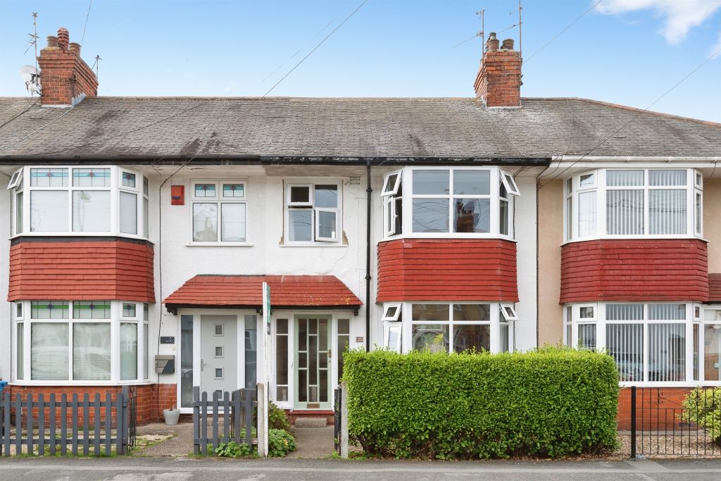 Property photo 1 of 17