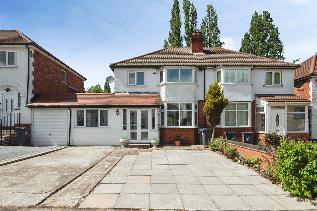 Property photo 1 of 20