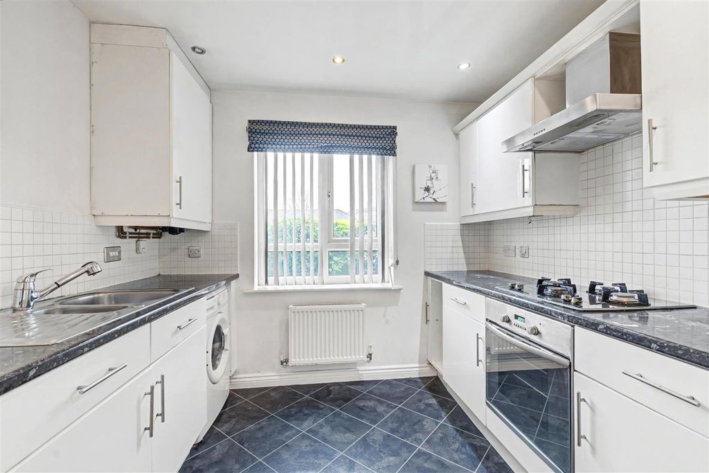 Property photo 2 of 9 Kitchen_2.Jpg