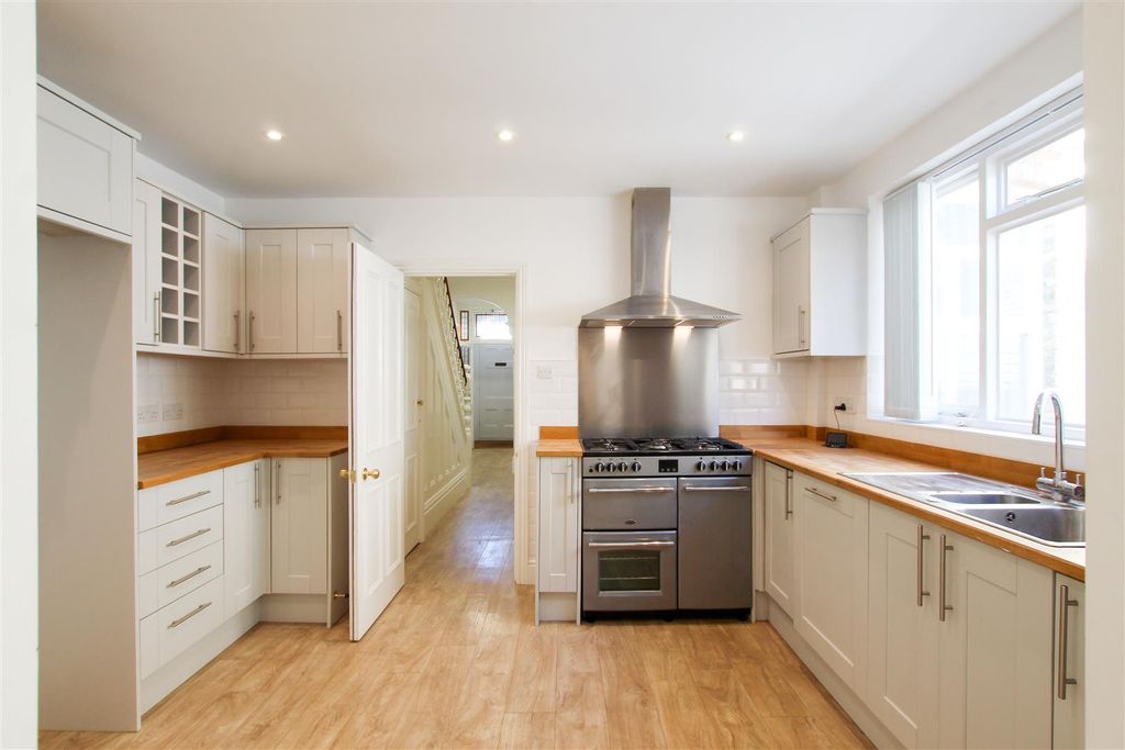 Property photo 2 of 22 Img_3972.Jpg