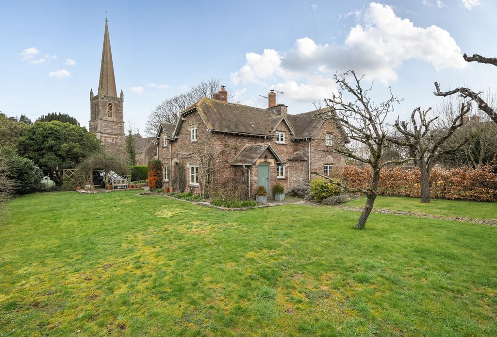 Property photo 2 of 28 1419896-2-69A0375...