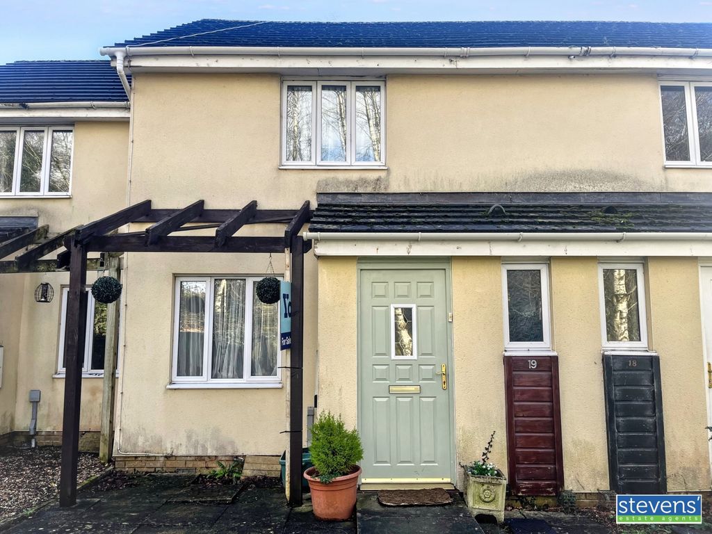 Property photo 1 of 17 Image00001