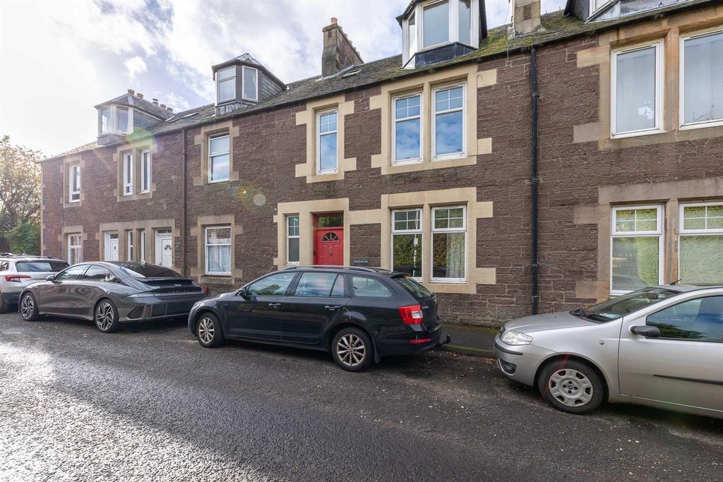 Property photo 1 of 42 2 Strathearn View, Crieff-3.Jpg