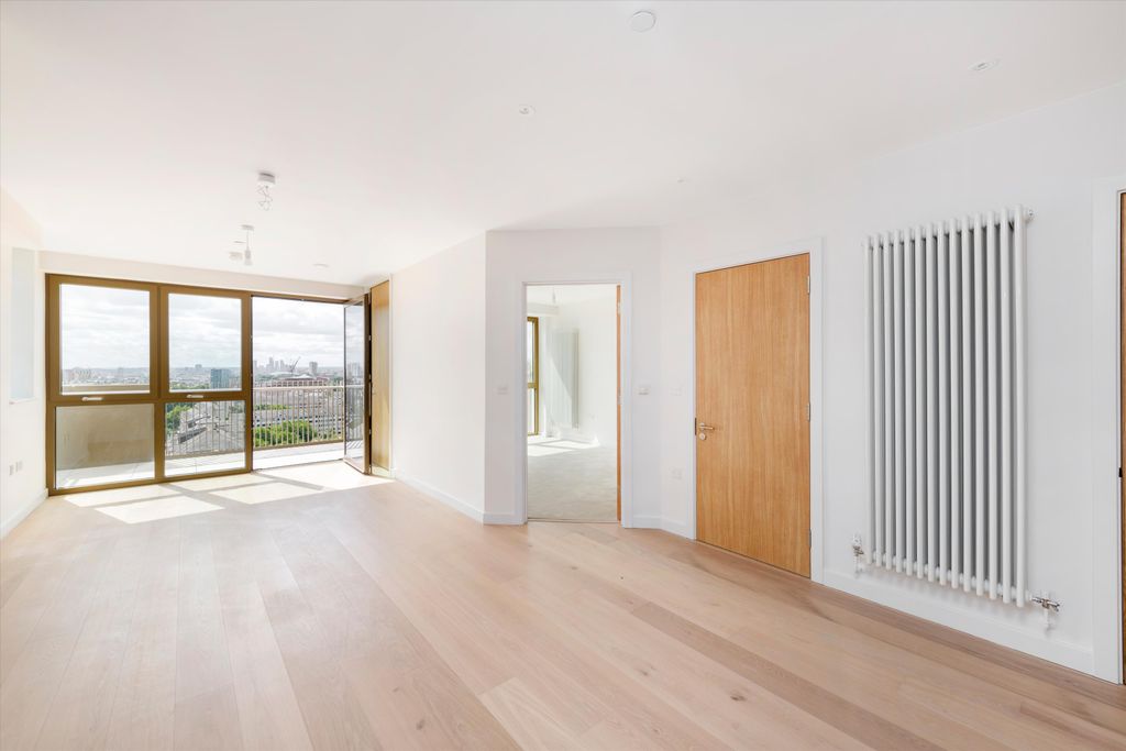 Property photo 1 of 16 Image