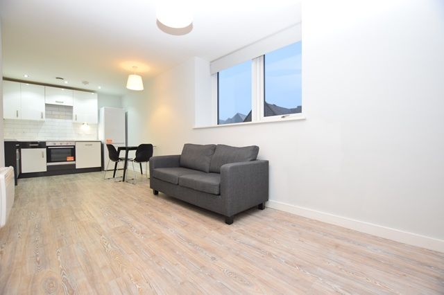 Property photo 2 of 10