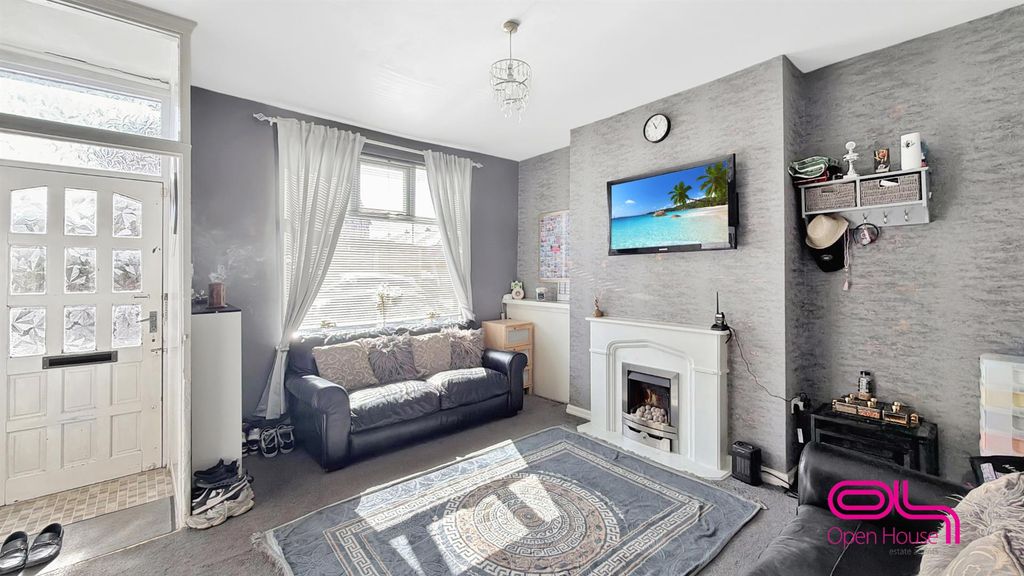 Property photo 2 of 10 Untitled Design - 2026-04-16T215730.379.Png