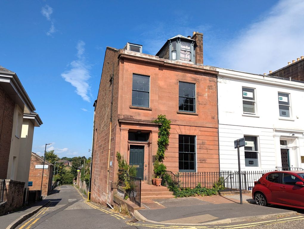 Property photo 1 of 38