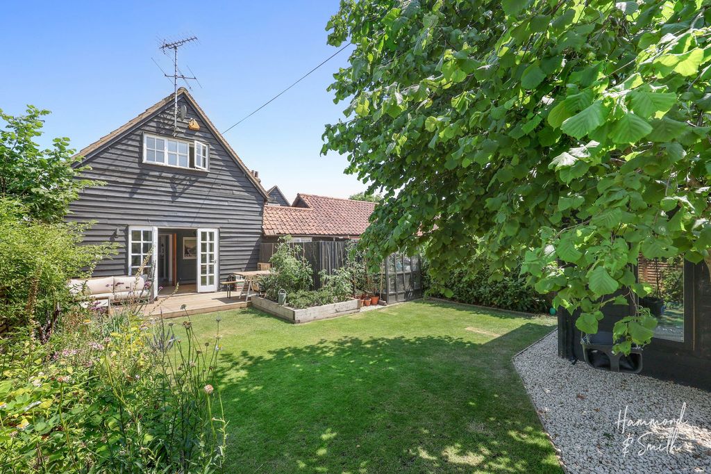 Property photo 1 of 27
