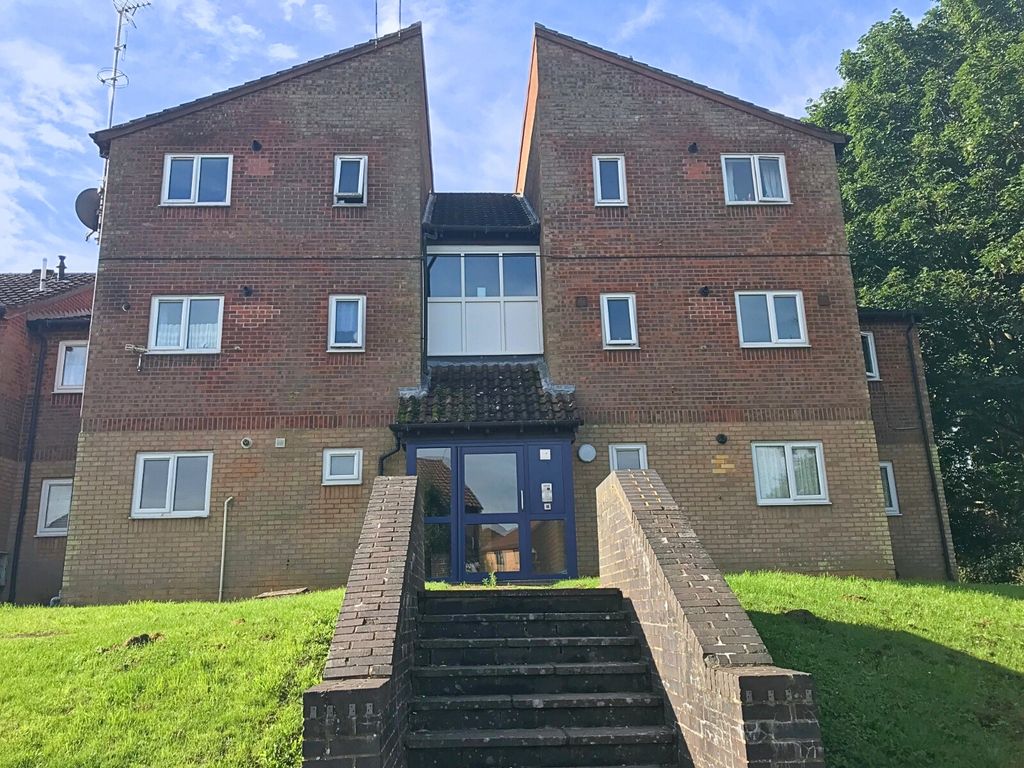 Property photo 1 of 5 Picture No. 14