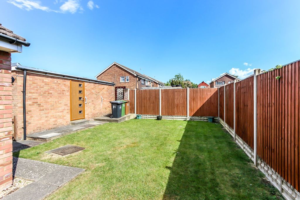 Property photo 3 of 11 Rear Garden