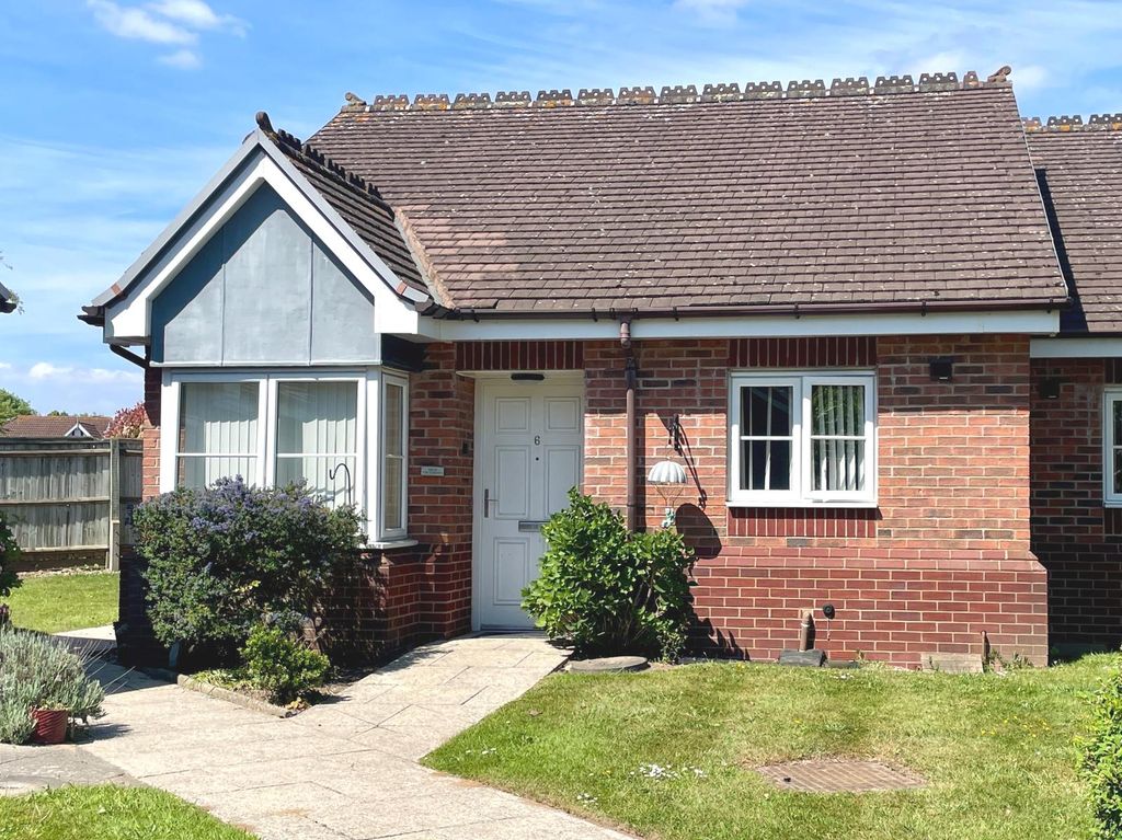 Property photo 1 of 18