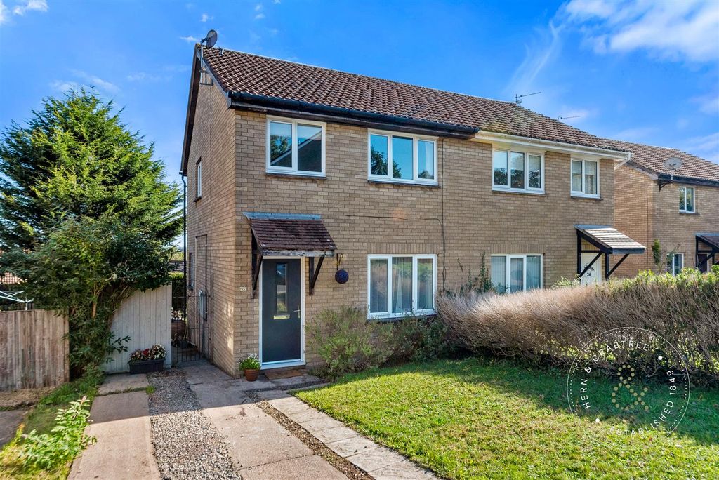 Property photo 1 of 31 Glyn-Simon-Close-35.Jpg