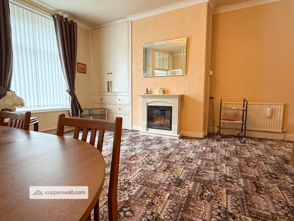 Property photo 3 of 19