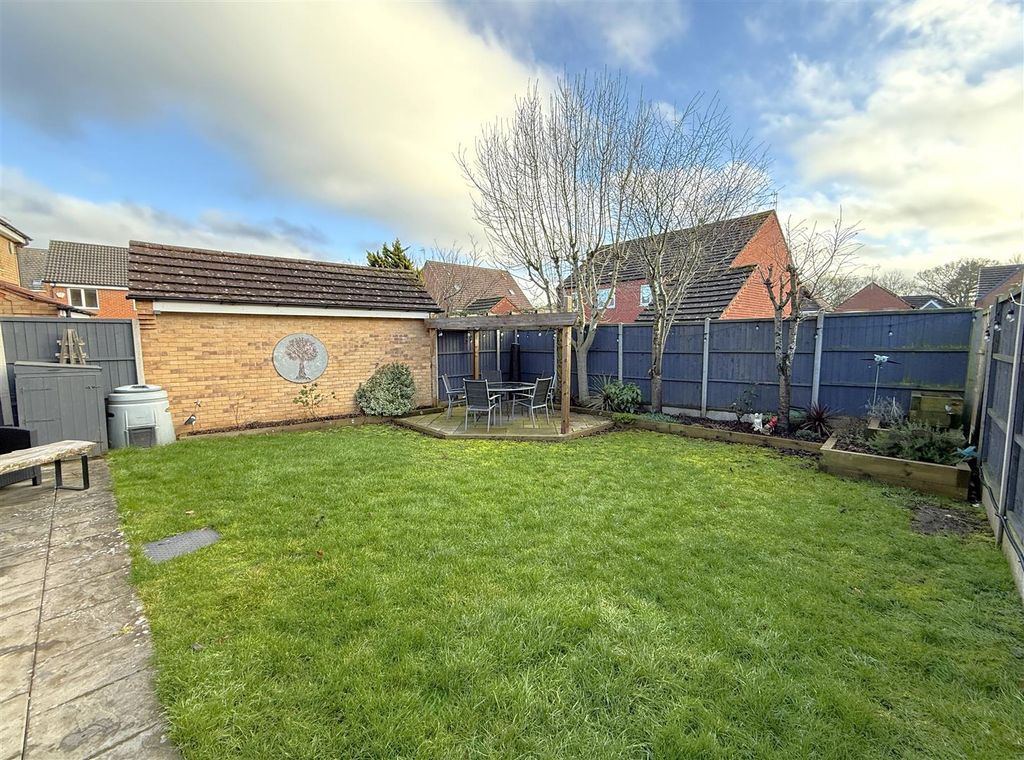 Additional image 19 of 4 bed detached house for saleNewstead Way, Loughborough, Leicestershire LE11