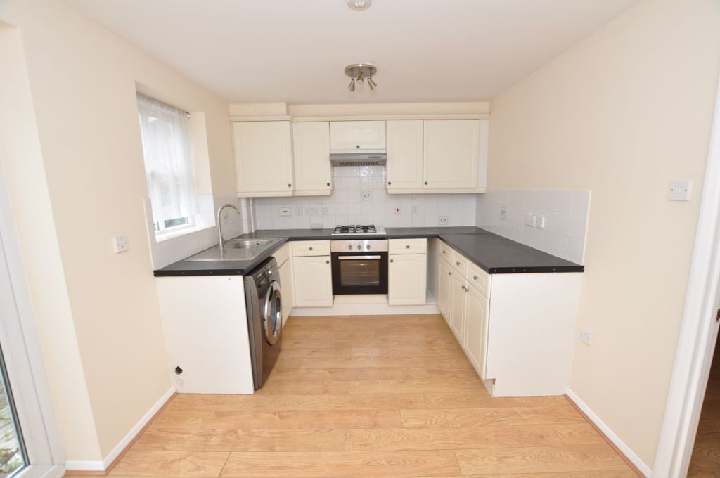 Property photo 2 of 21
