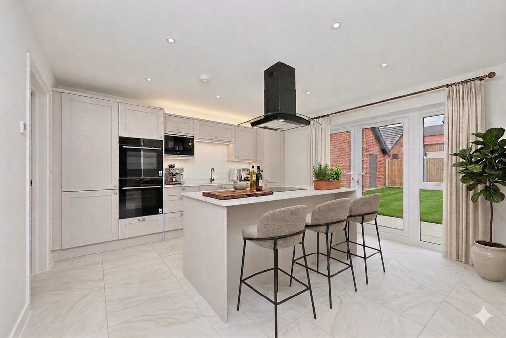 Additional image 5 of 4 bed detached house for saleThe Carriages, Dereham NR20