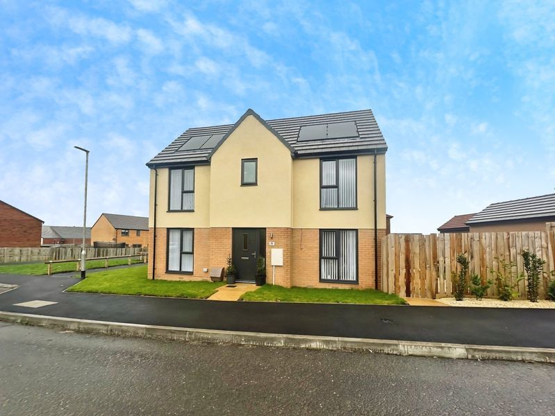 Property photo 1 of 17 Photo 17