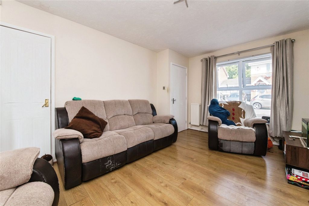 Property photo 3 of 15 Picture No. 06