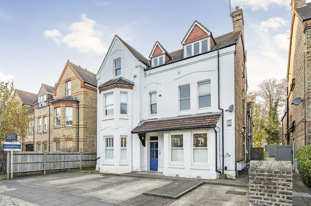 Property photo 1 of 13