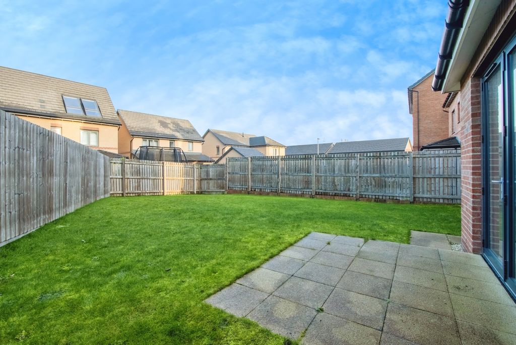 Additional image 24 of 4 bed detached house for saleHeath View, Wakefield, West Yorkshire WF1