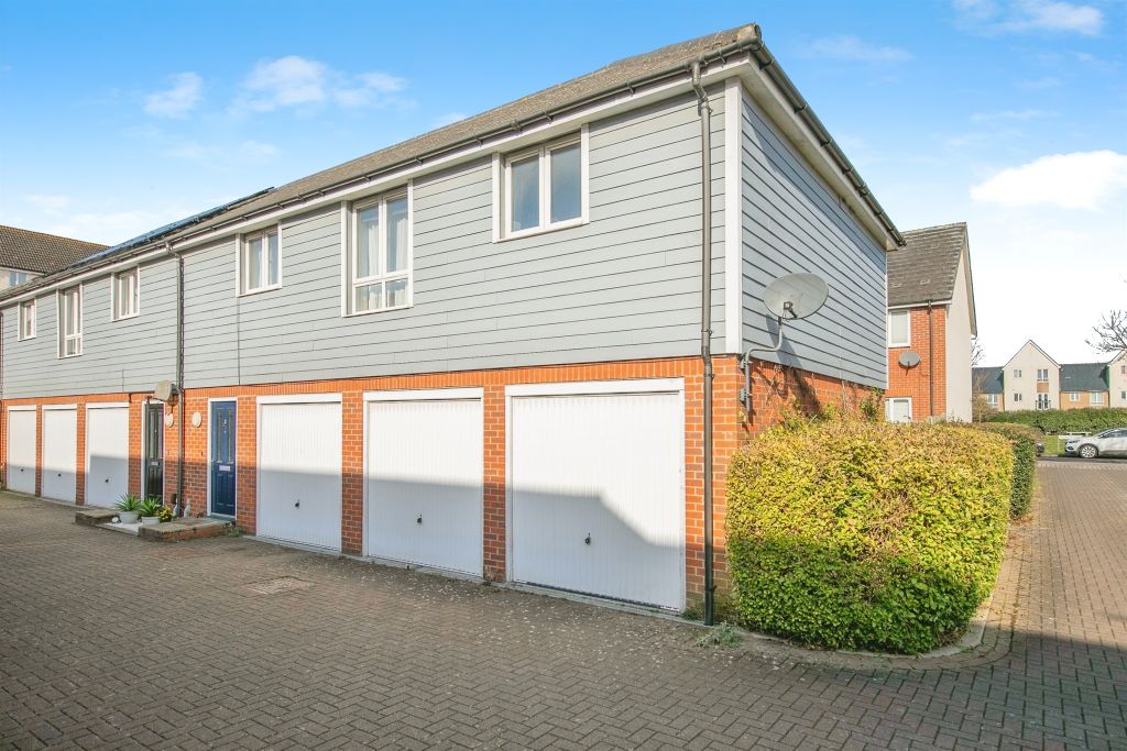 Property photo 1 of 16