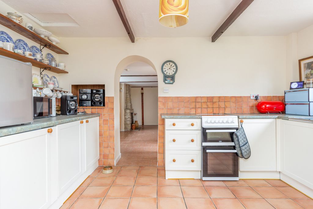 Property photo 3 of 24