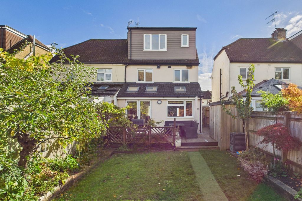 Property photo 1 of 27