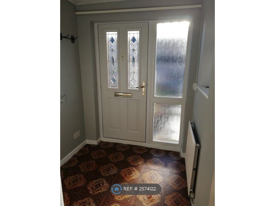 Property photo 3 of 25 Porch, Now Has New Dark Grey Vinyl Flooring